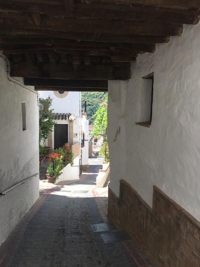 Casa La Puente Vila Jubrique Exterior foto
